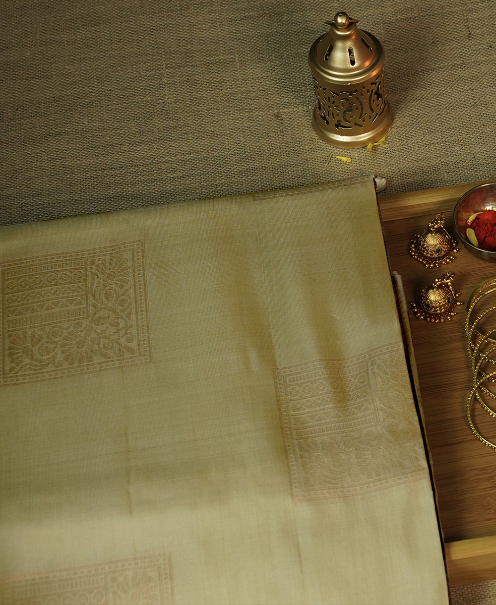 Beige Pure Silk Handloom Saree