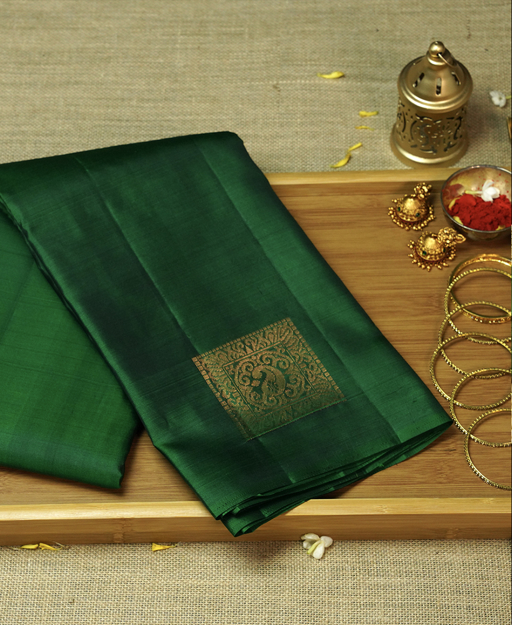 Dark Green Handloom Weight less Pure Silk saree