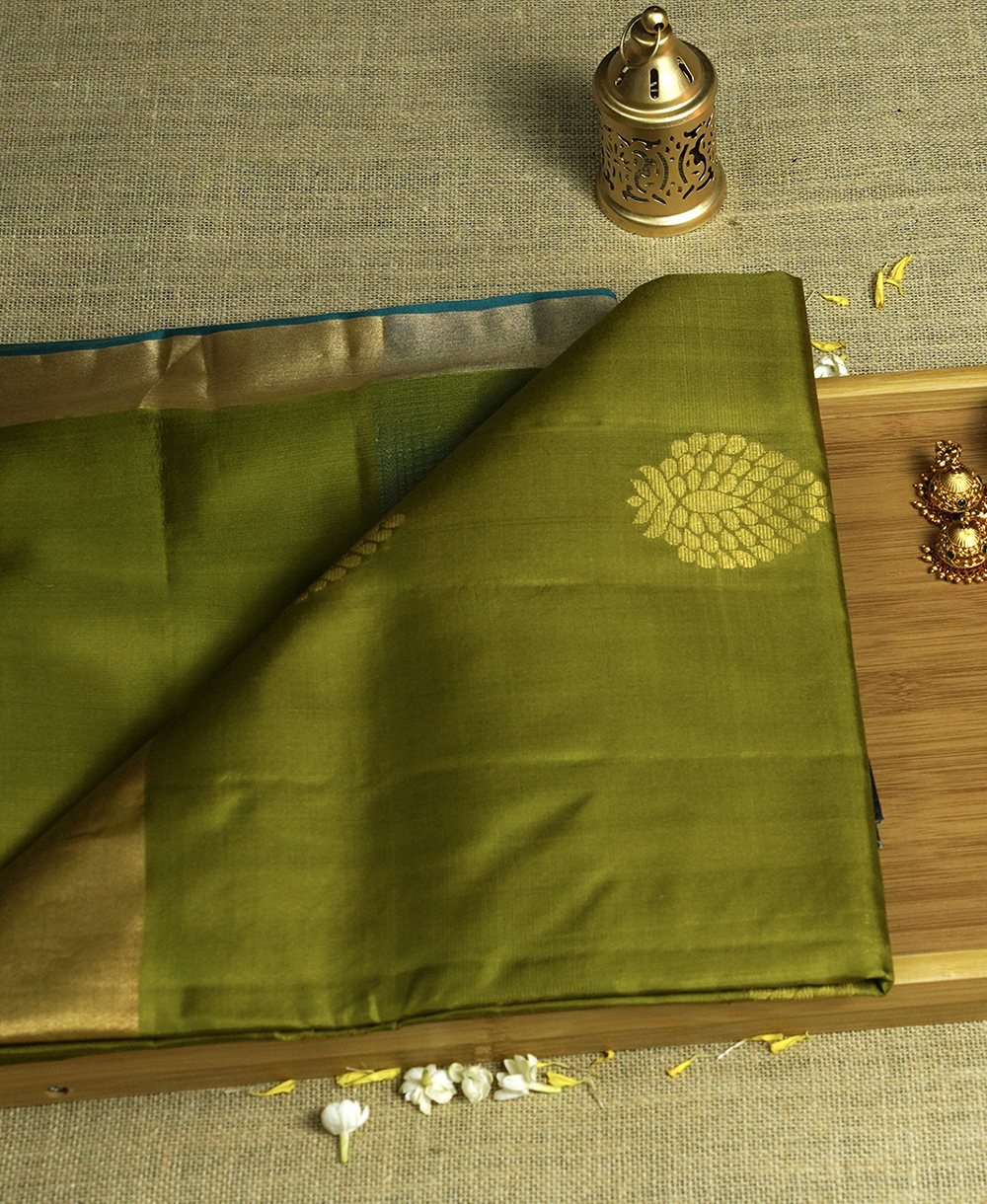 SBS082503-01 Light Green Pure Silk Handloom Saree