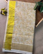 Mor Pankh Golden Zari Kerala Kasavu Saree - Image 2